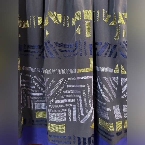 Eye-catching Vintage Marciano Colour-block Dress - Picture 4 of 4